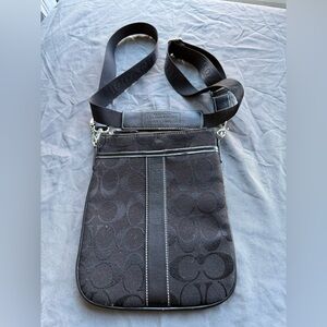 Coach Signature Black Messenger Bag